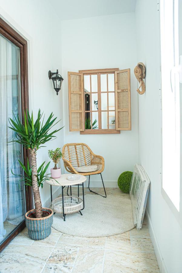 Laura Apartment Puerto Valencia Exterior foto